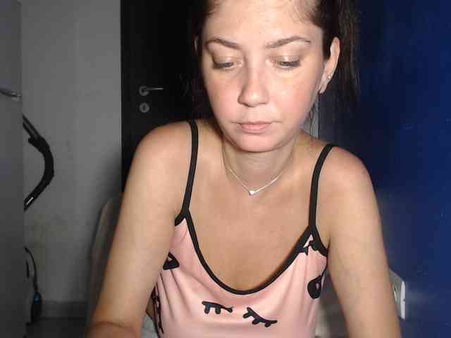 petitedanielle webcam