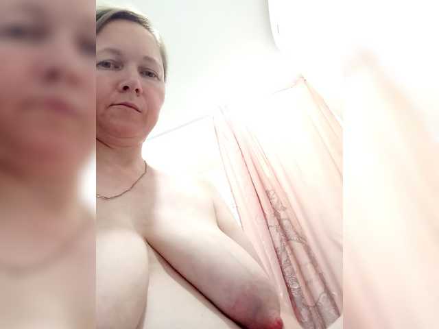Elena565-1 live cam on UnifiedCams