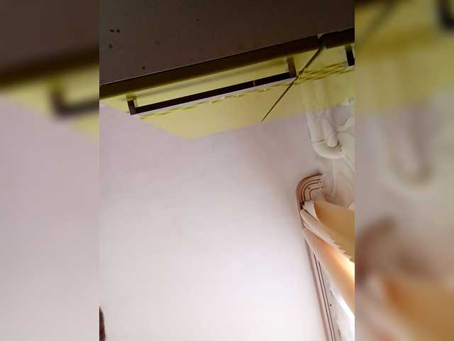 Elena565-1 live cam on BongaCams