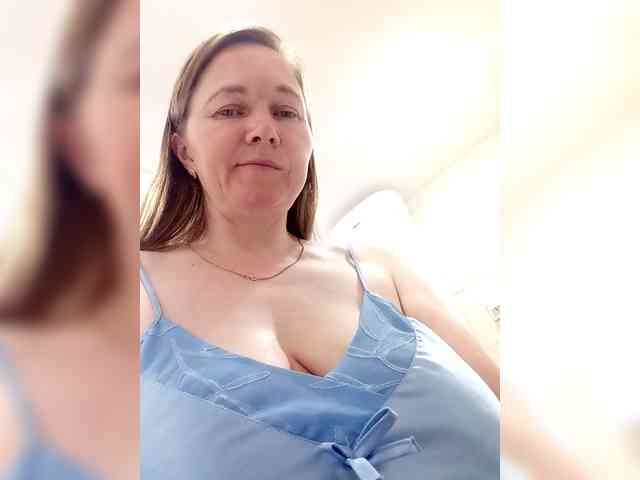 Elena565-1 webcam
