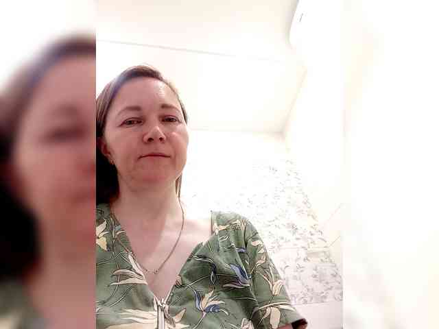 Elena565-1 webcam