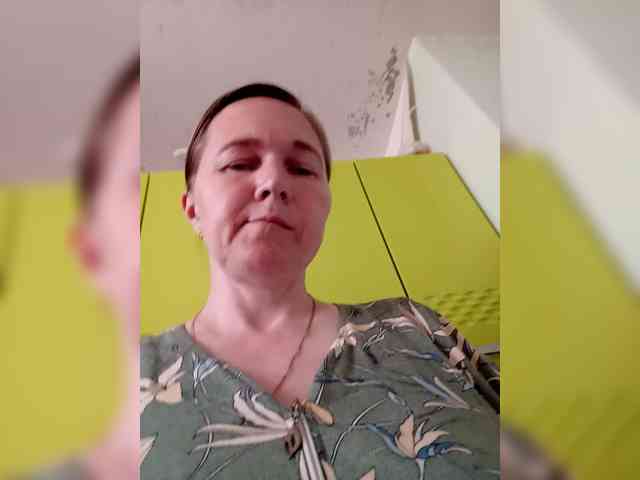Elena565-1 webcam