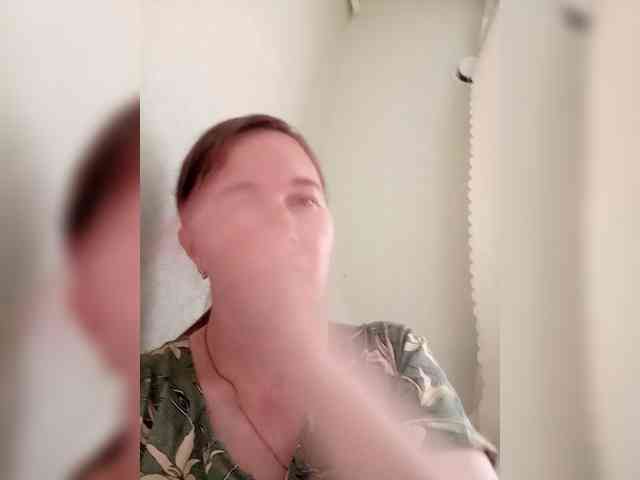 Elena565-1 webcam