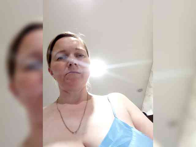 Elena565-1 webcam