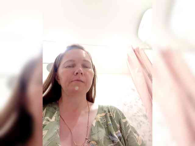 Elena565-1 webcam