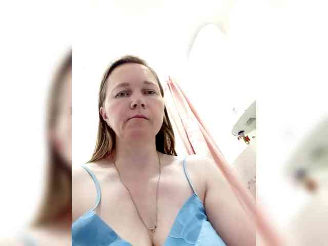 Elena565-1 webcam