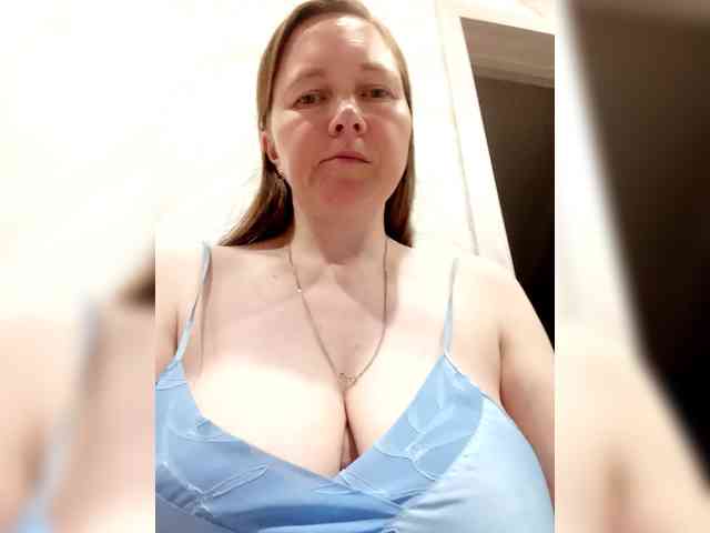 Elena565-1 webcam