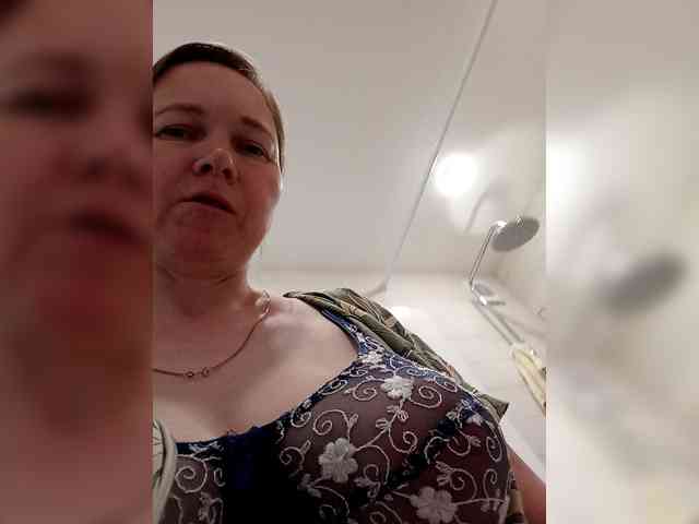 Elena565-1 webcam