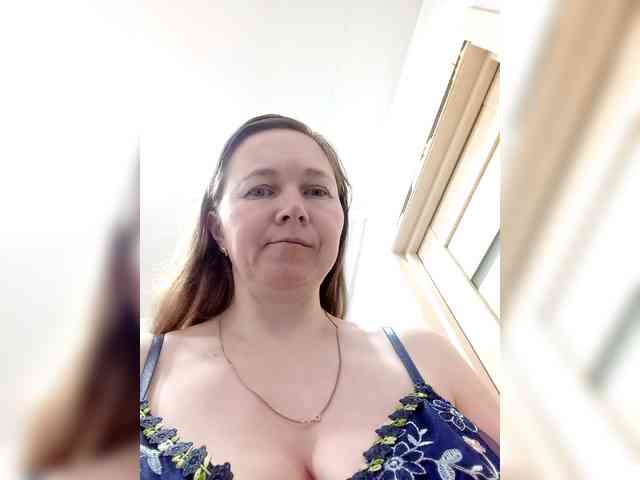 Elena565-1 webcam