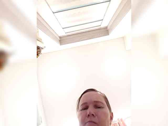 Elena565-1 webcam