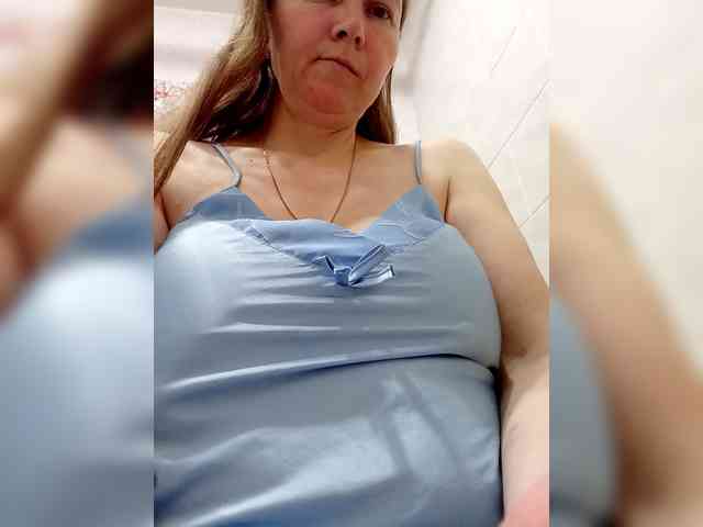 Elena565-1 Live Webcam on BongaCams