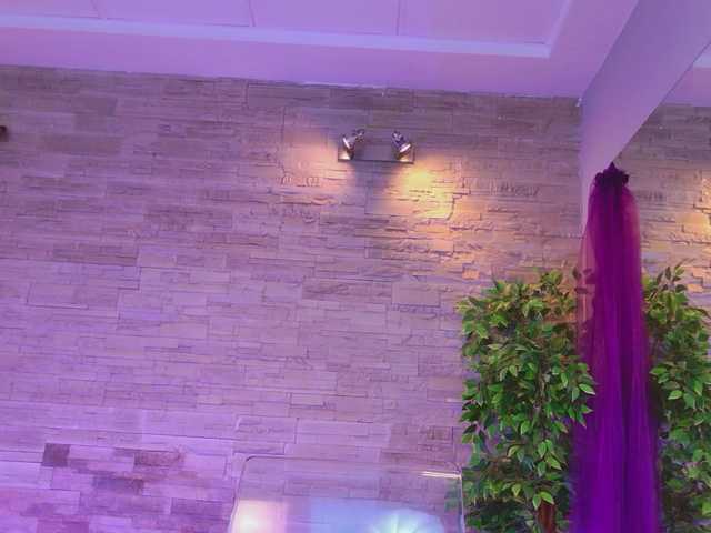 AngelInSinn live cam on BongaCams