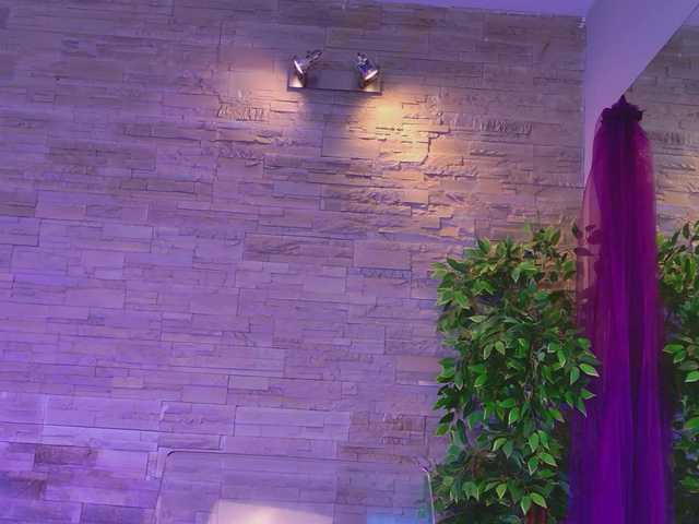 AngelInSinn live cam on BongaCams
