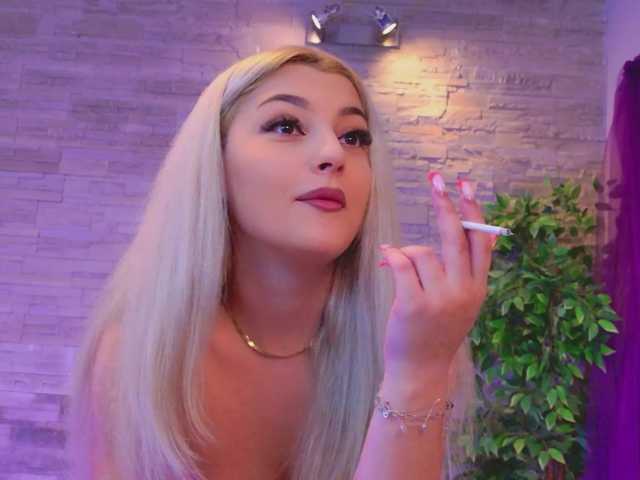 AngelInSinn live cam on BongaCams