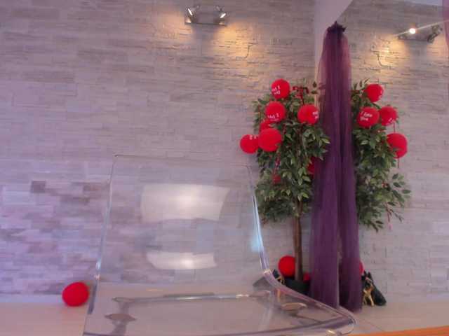 AngelInSinn's BongaCams show and profile