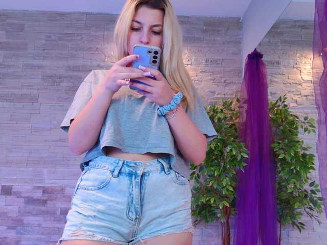 AngelInSinn live cam on BongaCams