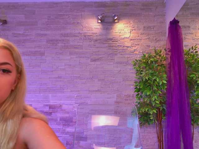 AngelInSinn live cam on BongaCams