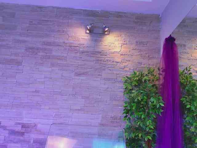 AngelInSinn webcam