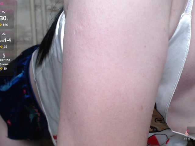 Demonessa230897 live cam on BongaCams