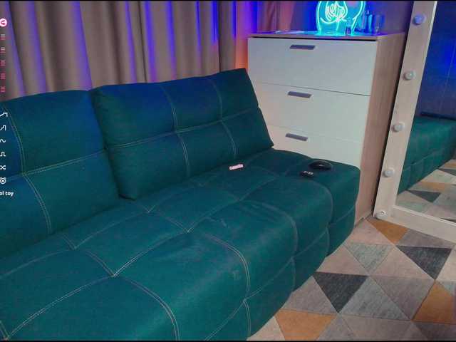 KateFoxxx028 live cam on BongaCams