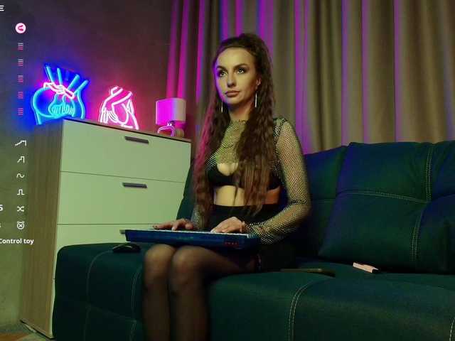 KateAmple webcam