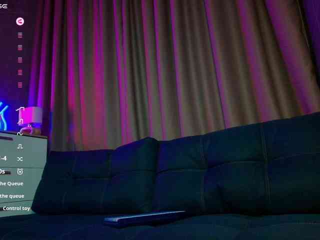 KateAmple webcam