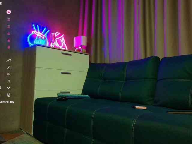KateAmple webcam