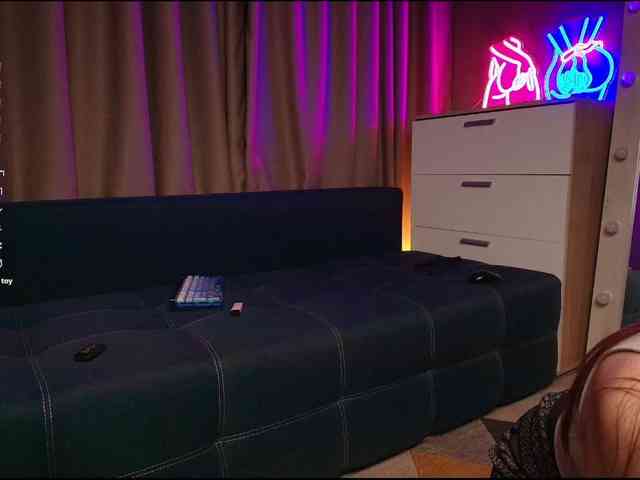 KateAmple webcam