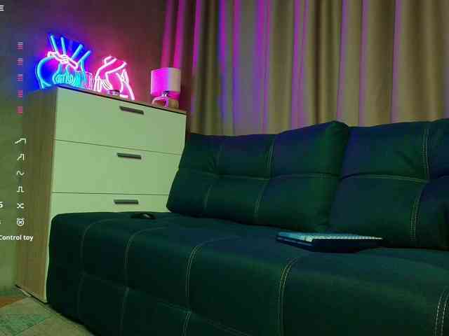 KateAmple webcam