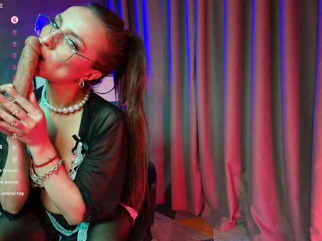 KateAmple webcam