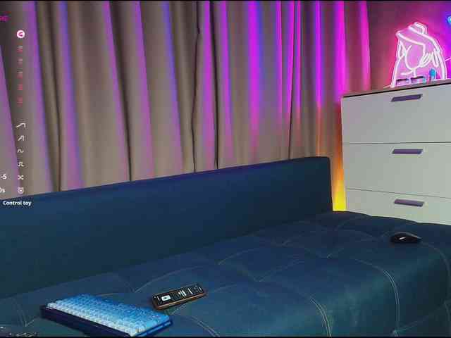 KateAmple webcam
