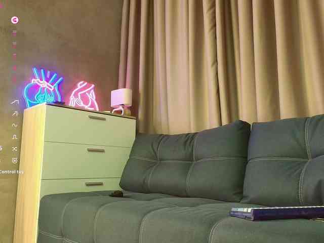 KateAmple webcam