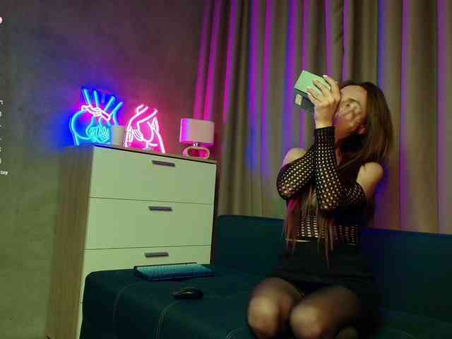 KateAmple webcam