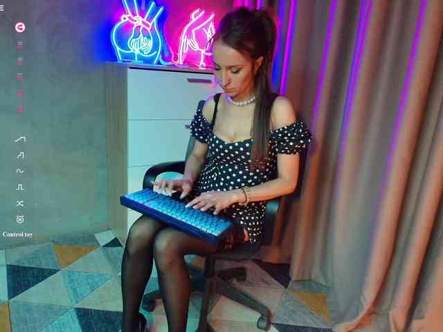 KateAmple webcam
