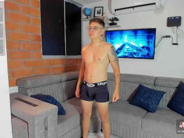 AFTER_DIAZ webcam