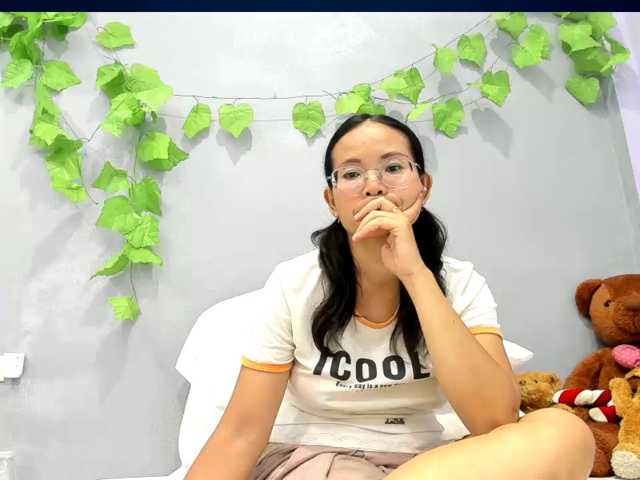jennyloveley live cam on BongaCams