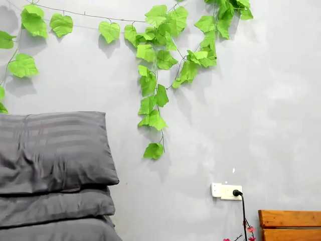 jennyloveley live cam on BongaCams