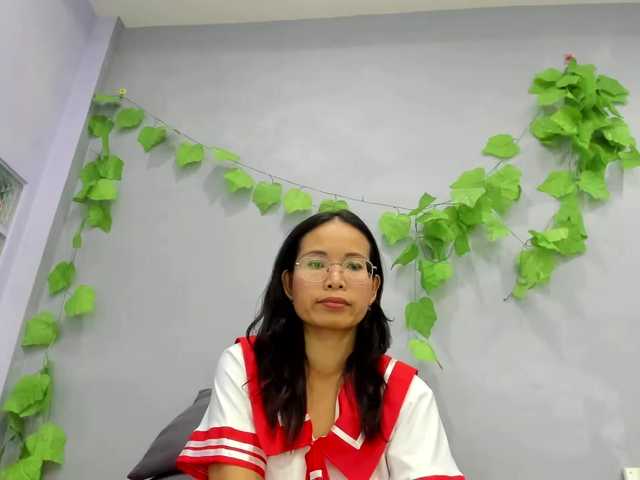 jennyloveley live cam on BongaCams