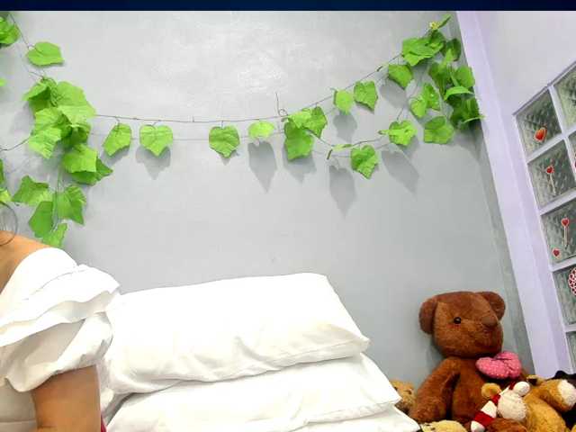 jennyloveley live cam on BongaCams