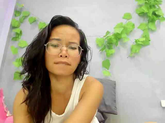 jennyloveley webcam