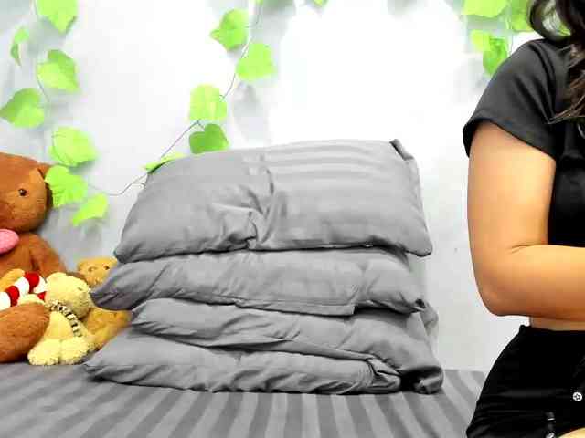 jennyloveley webcam