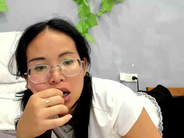 jennyloveley jennyloveley