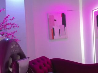 Leia-laurent Porn Show