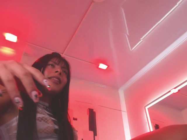 Leia-laurent live cam