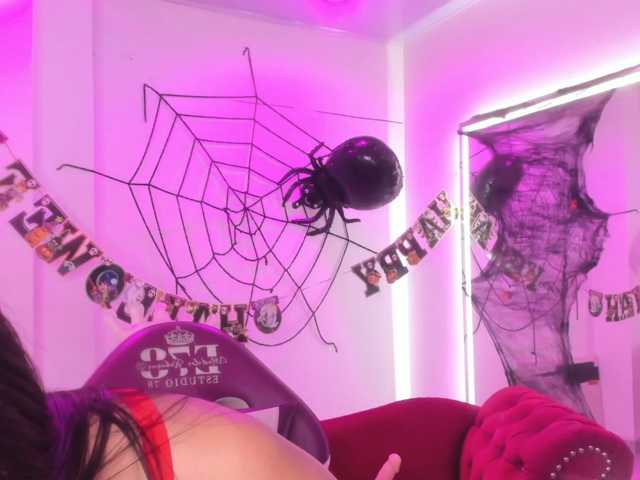 Leia-laurent live cam preview