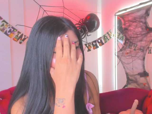 Leia-laurent live cam preview