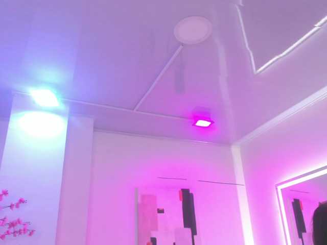 Leia-laurent live cam on BongaCams