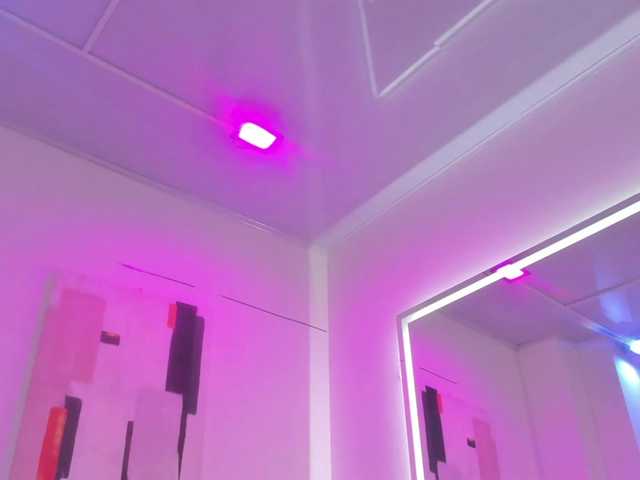 Leia-laurent live cam on BongaCams