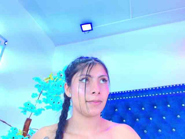 Leia-laurent webcam