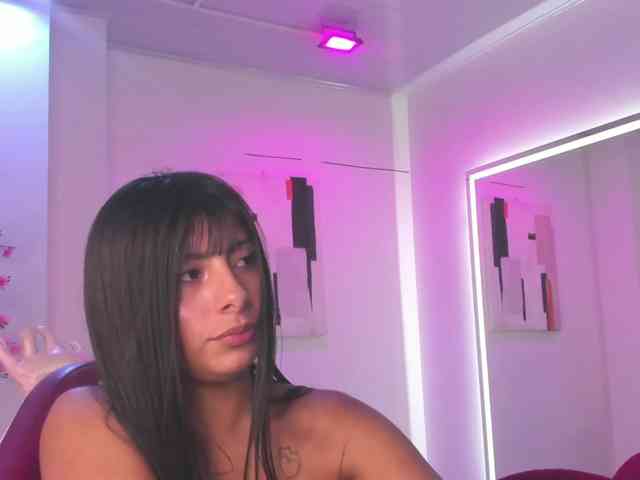 Leia-laurent webcam